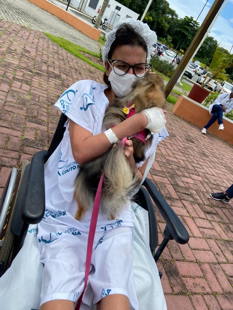 ICOM realiza Visita Canina como ação de humanização